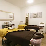 Hotel Antillia