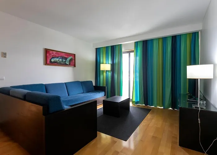 Antillia Ponta Delgada (Sao Miguel)